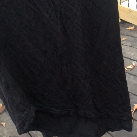 🚨B2G1 New LILY Black Asymmetrical Sleeveless Top - Picture 5 of 5